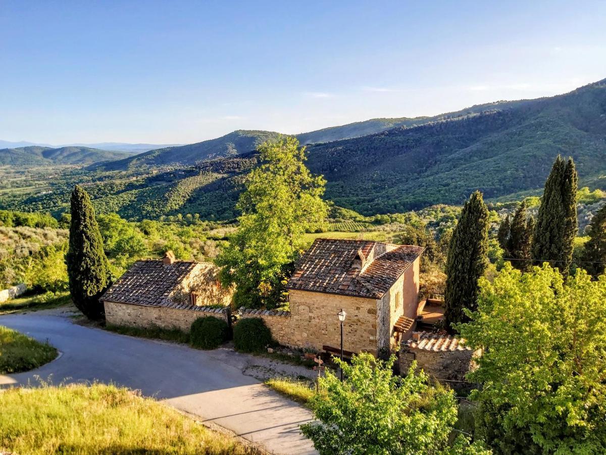 Il Castello Apartment Bucine Luaran gambar