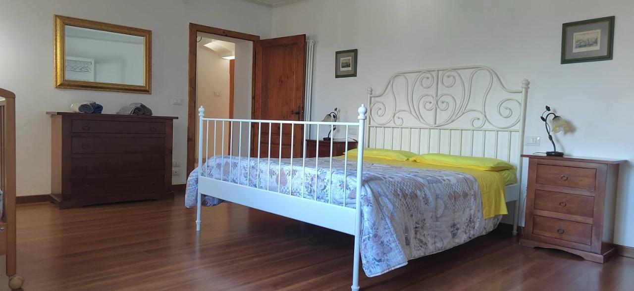 Il Castello Apartment Bucine Luaran gambar